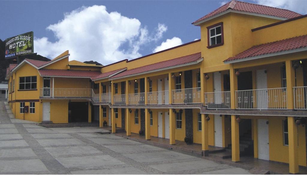克雷尔 Paraiso Del Bosque酒店 外观 照片